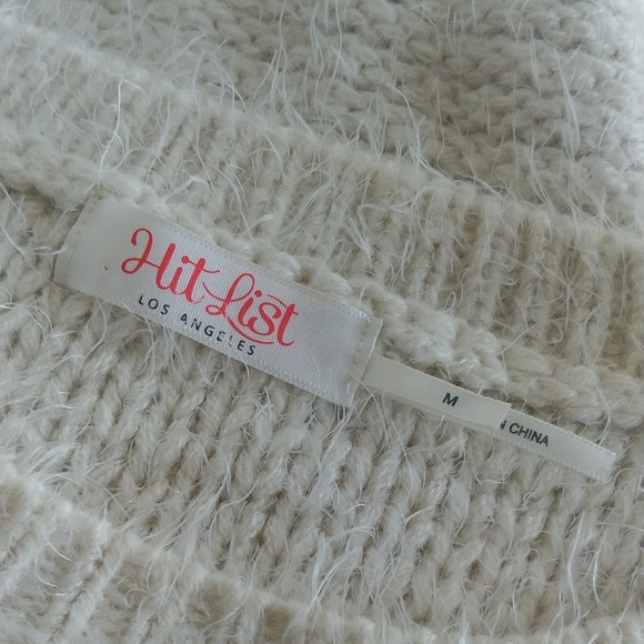 Hit List Oversized Fuzzy Crew Neck Sweater - Picture 2 of 7